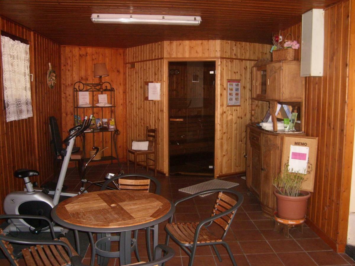 Hotel Restaurant Home Des Hautes Vosges La Bresse Exterior foto